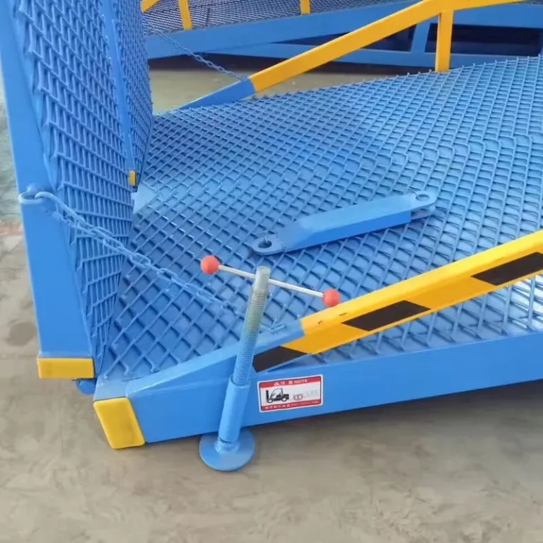 Mobile Hydraulic Load Dock Forklift