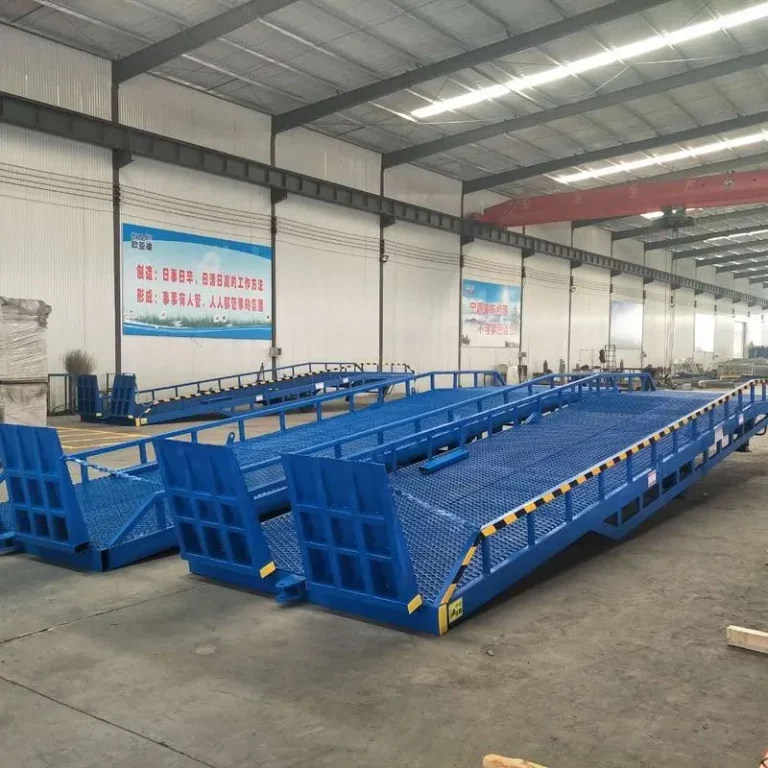 Mobile Hydraulic Load Dock Forklift
